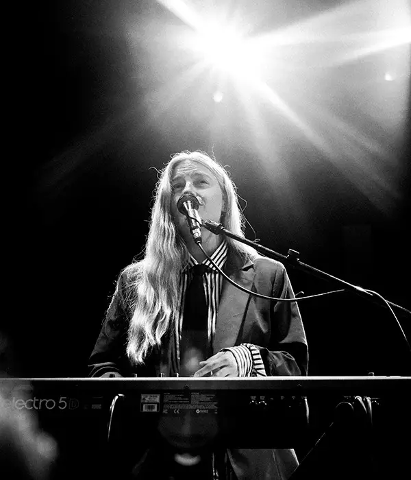 Ashe at Bowery Ballroom © Nicole Almeida