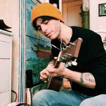 Nicotine Dolls' Sam Cieri