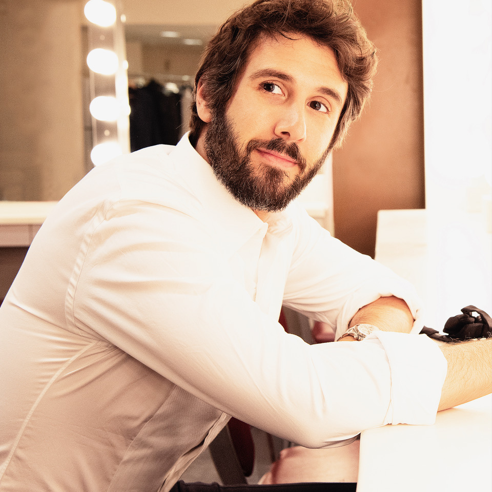 Josh Groban © 2020