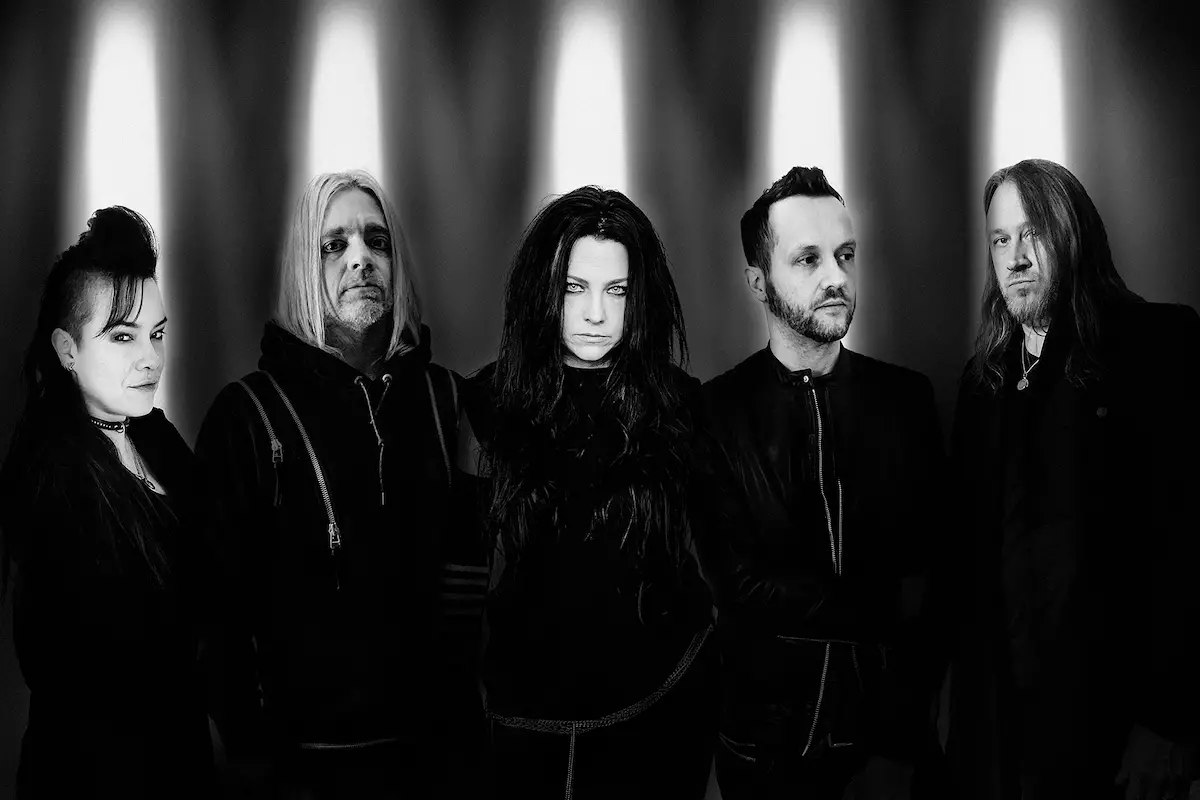 Evanescence © Nick Fancher