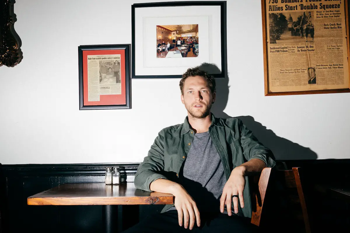 Phillip Phillips © George Whiddon