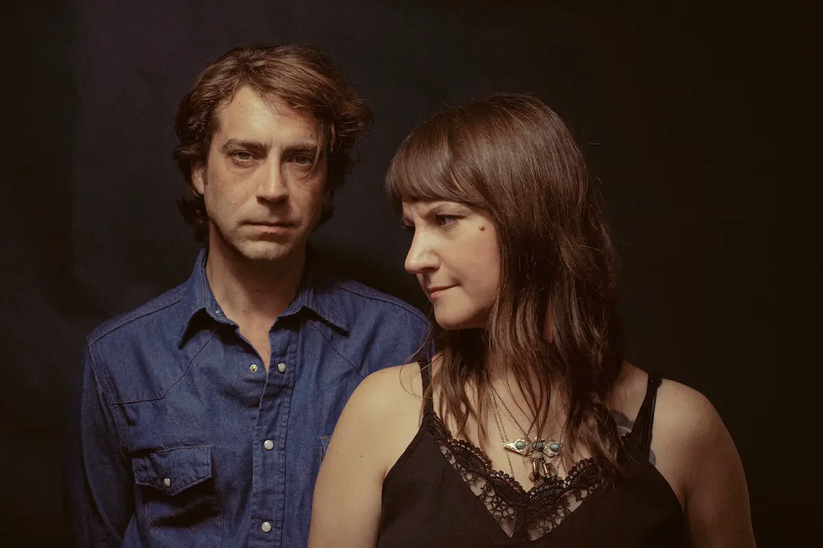 Premiere Clay Parker And Jodi James Ponder The Blue And Winding Homespun Move Of Nothing At All 