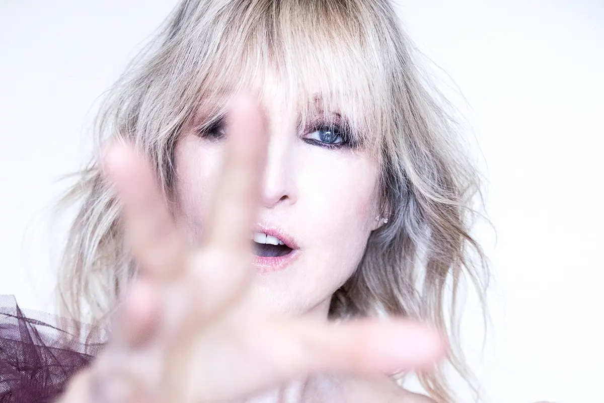 Donna Lewis Unveils Her Radiant & Remarkable "Corridors" With Holmes