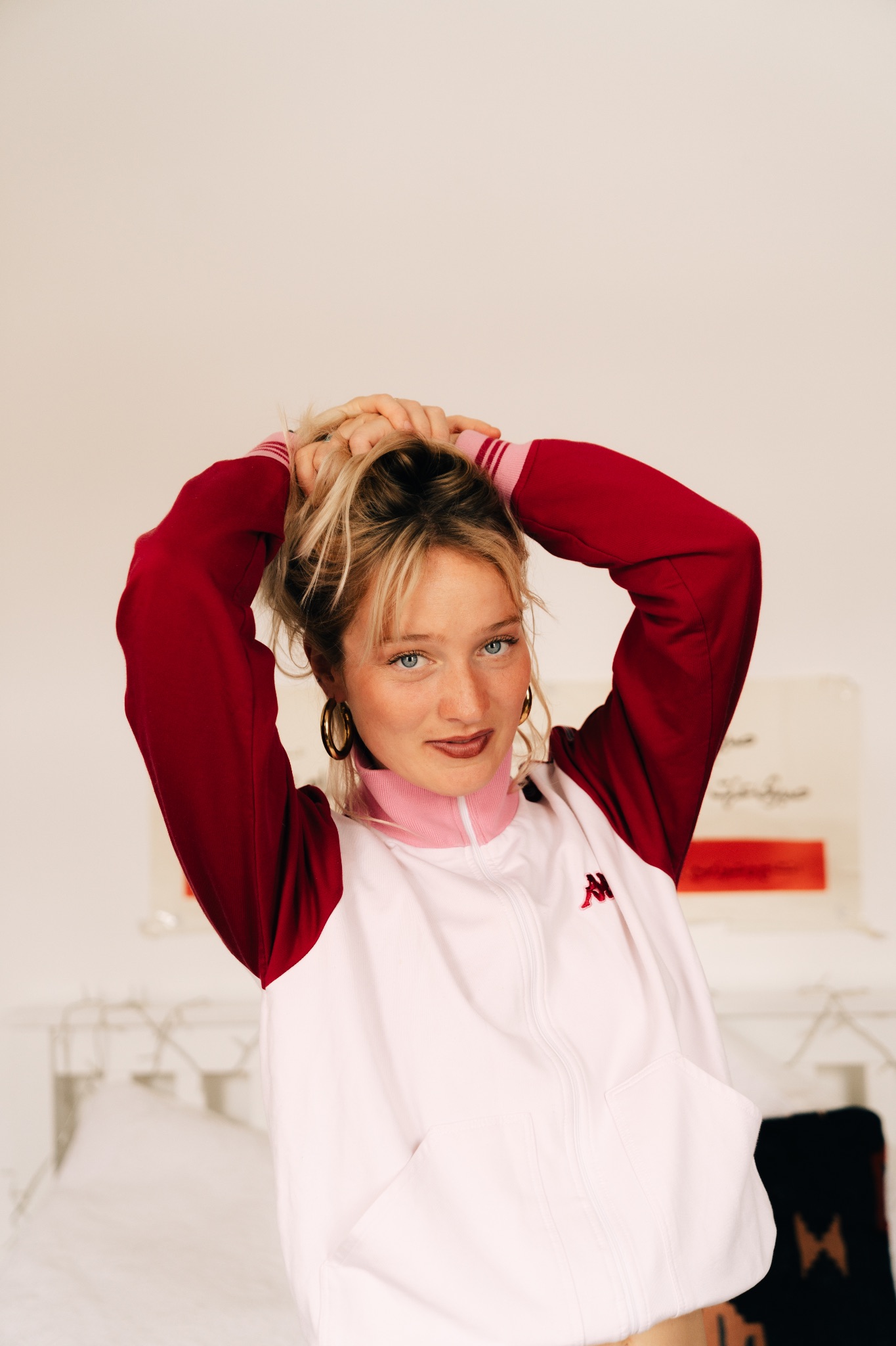 Jo Hill Soars on “ALL MY GIRLS ARE TOMBOYS,” a Sun-Kissed Sisterhood ...